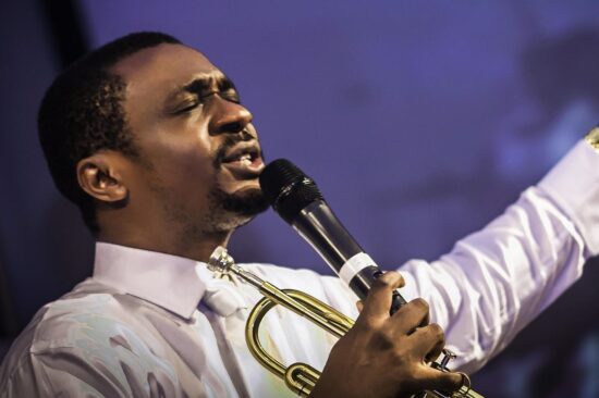 Download Nathaniel Bassey Onise Iyanu ft. Micah Stampley & Glorious Choir Mp3 Audio/Song