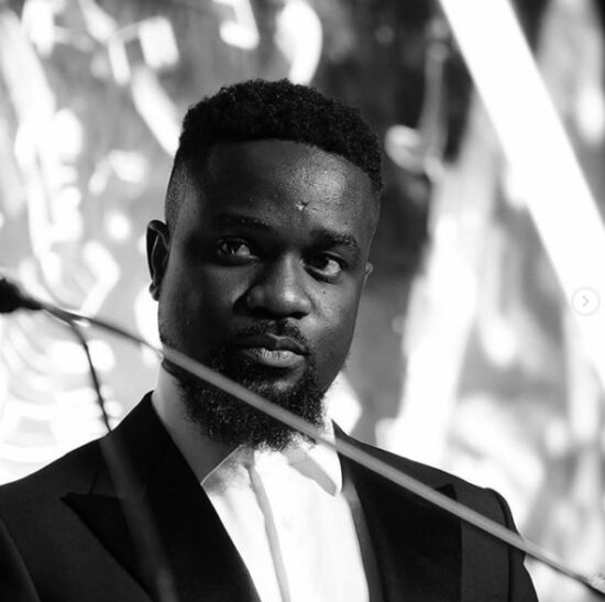 Sarkodie x Kwesi Arthur Who Da Man Mp3 Download