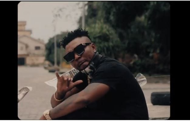 Oritse Femi – Obey Video Download Mp4