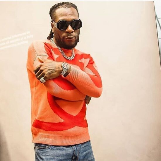 Burna Boy's management debunks rumors of his house being set on fore