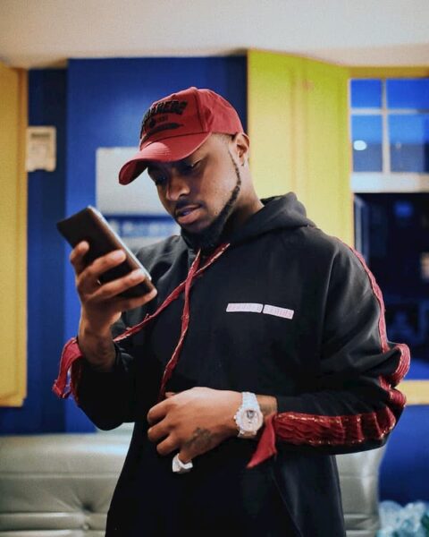 Davido reacts as fan commend him for spending on his artists