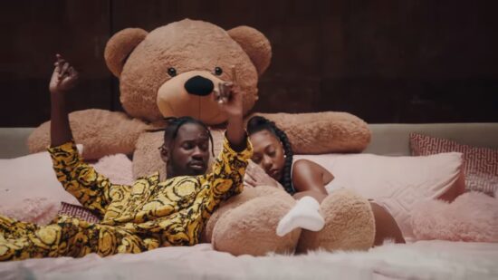 Mr Eazi ft. J Balvin –'Lento Video'