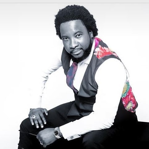 Gospel singer, Sonnie Badu accused of ‘academic scam'