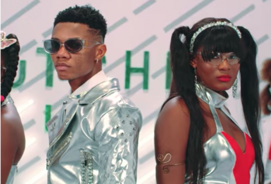 KiDi – "Touch It Video"