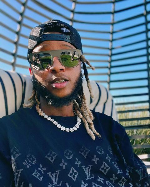 Rapper Yung6ix gets robbed in the U.S