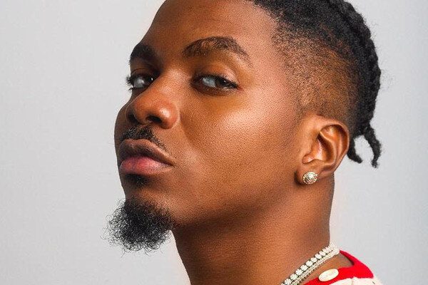 Skiibii - Are You Vhere Lyrics