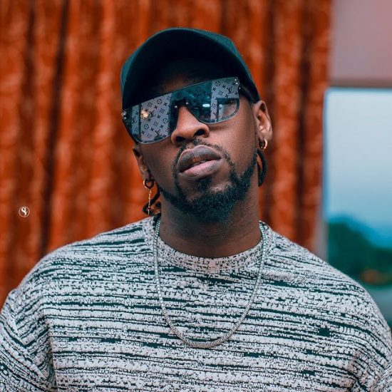 Orezi's mother prays to God about his single life.