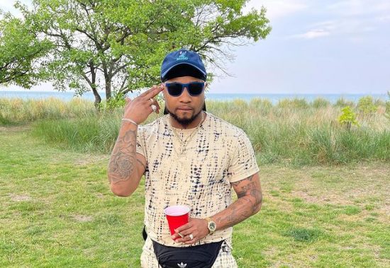 B-Red begins birthday celebration early, Shows Off huge Dollar Bundles