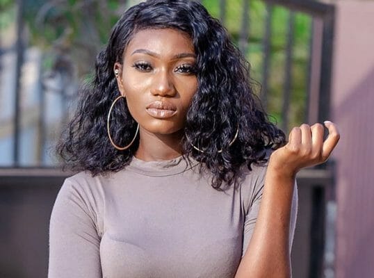 Wendy Shay slams people who mock celebrities