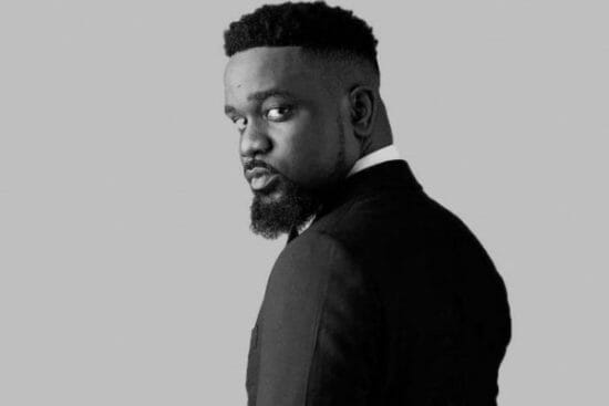 Sarkodie pays medical bill of 18-month-old baby who fell in hot water