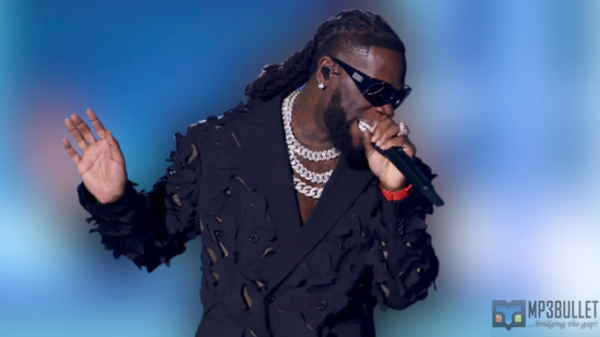 Burna Boy keeps fans waiting for over 8 hours his'Love Damini' Lagos show