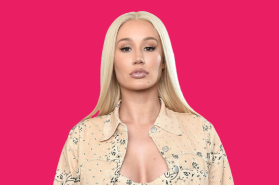 Iggy Azalea debunks claims that she earned a whopping £360,000 in single day on OnlyFans.