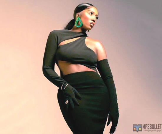 Tiwa Savage rocks see-through skirt to AFRIMA award show