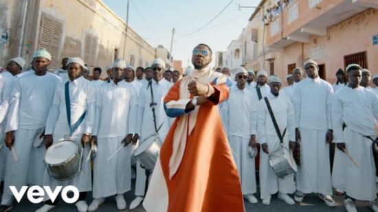 Kizz Daniel - Shu Peru Video