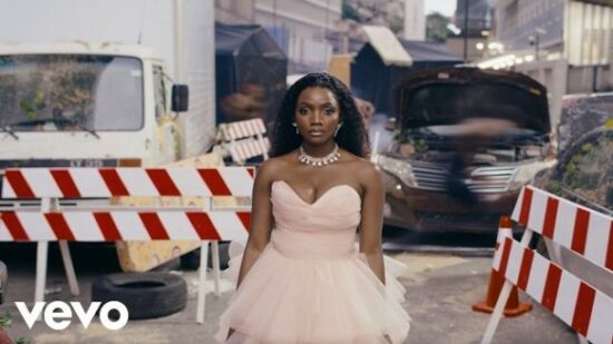 Simi - Stranger video