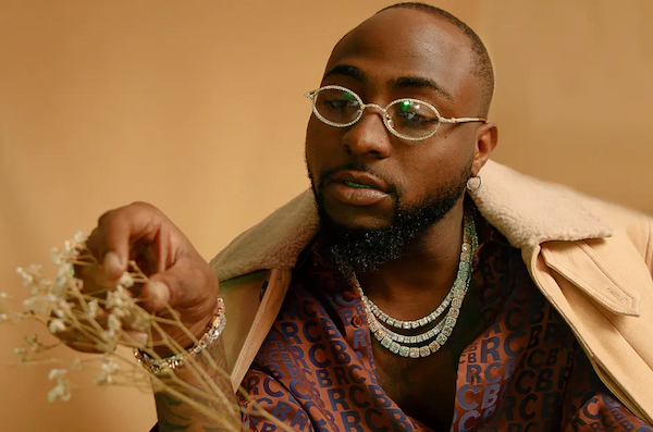 Davido unveils new expensive Jesus pendant