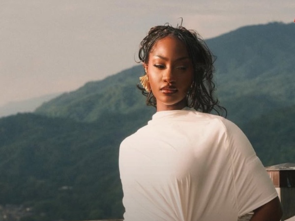 Tems Delivers Stunning Surprise EP Love Is a Kingdom"