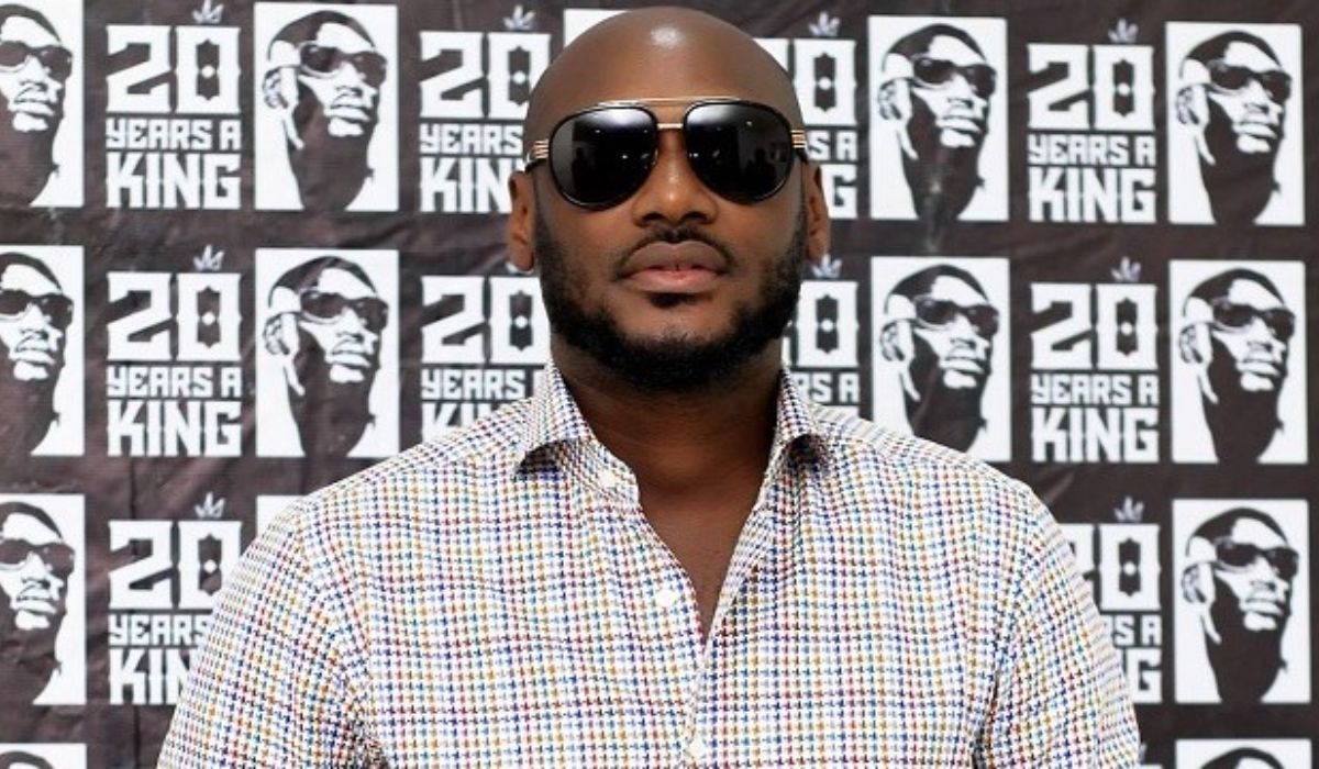 2Baba Clears the Air on Marriage Talk in Candid Moment with Fans