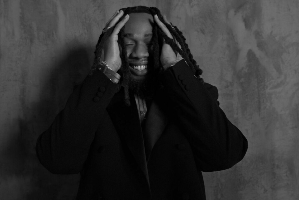 BNXN Sparks Frenzy with Cryptic Hint at "CAPTAIN" Album Deluxe