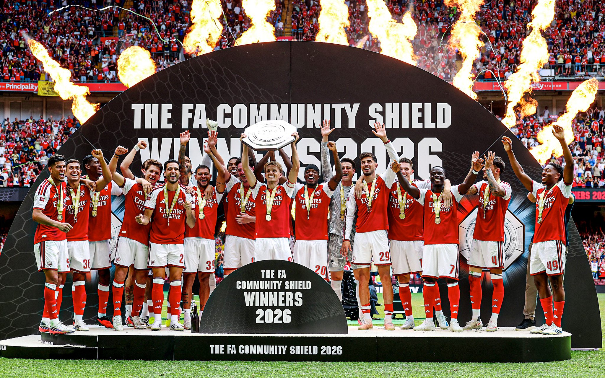 Arsenal Make Early Statement With Community Shield Win Over Manchester City