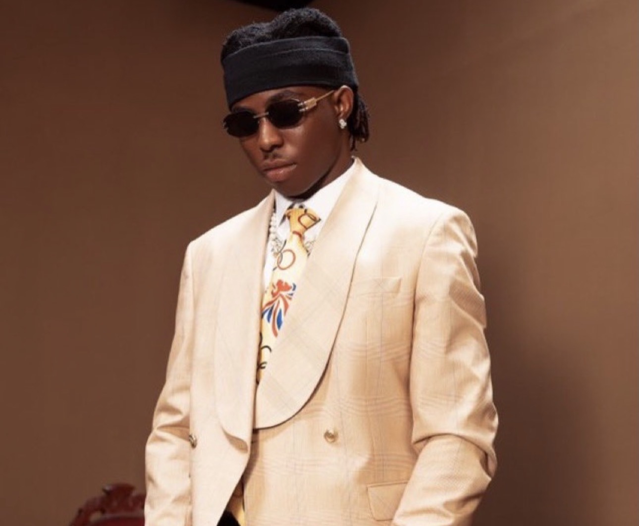 FOLA Keeps the Momentum Going With New Single "Attention!"