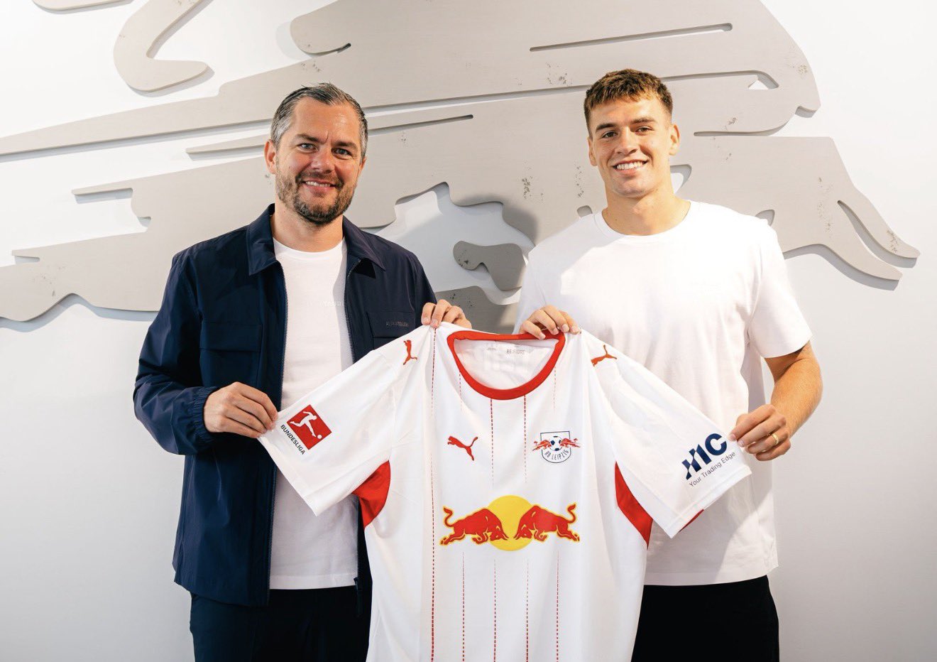 Marc Guiu Completes RB Leipzig Move After Chelsea Exit